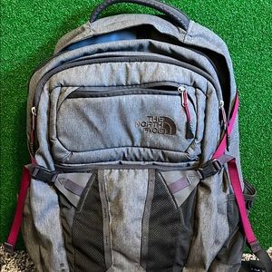 Women’s RECON North Face Backpack